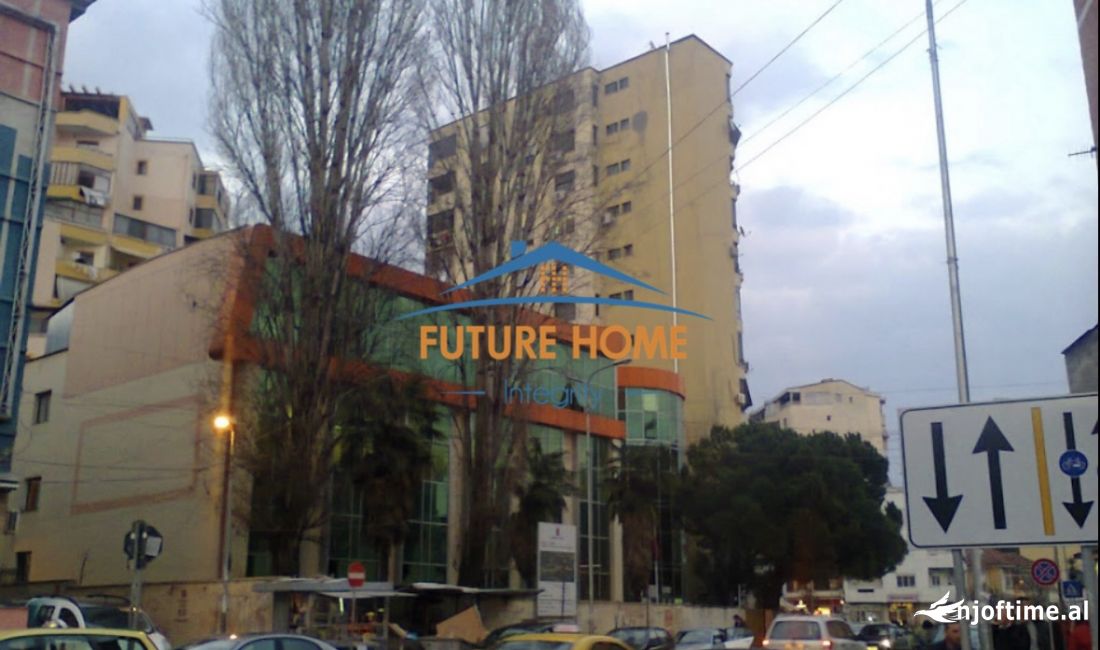 Shitet Ambient Biznesi tek Shkolla e Baletit