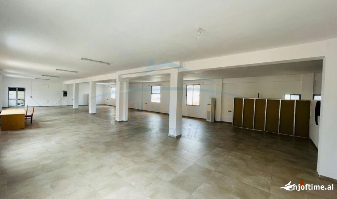 Ambient biznesi per Qera ne Sauk