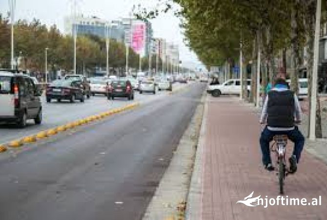 Business Property in Sale 1+1 in Tirana - 88,000 Euro