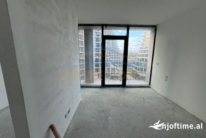 Shtepi ne shitje Apartament ne Tirane, 3+1, Mobilimi Bosh, pa mobiluar, Pagesa 676,530  Euro.