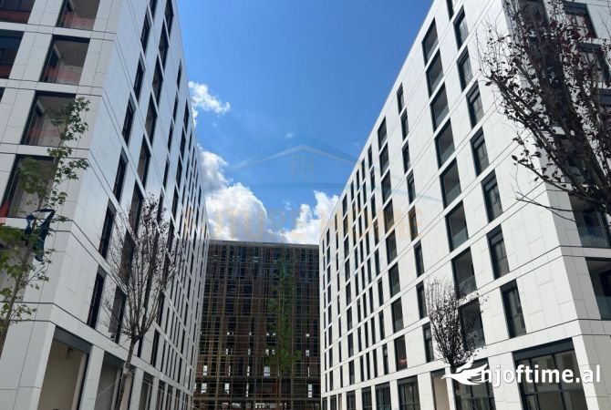 Shitet, Apartament 1+1, Dogana, Tiranë. Apartamenti ndodhet në Kompleksin Akses Tirana.