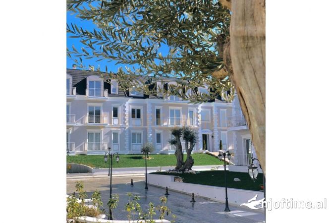 Shtepi ne shitje Apartament ne Tirane, 1+1, Mobilimi E mobiluar, Pagesa 330,000  Euro.