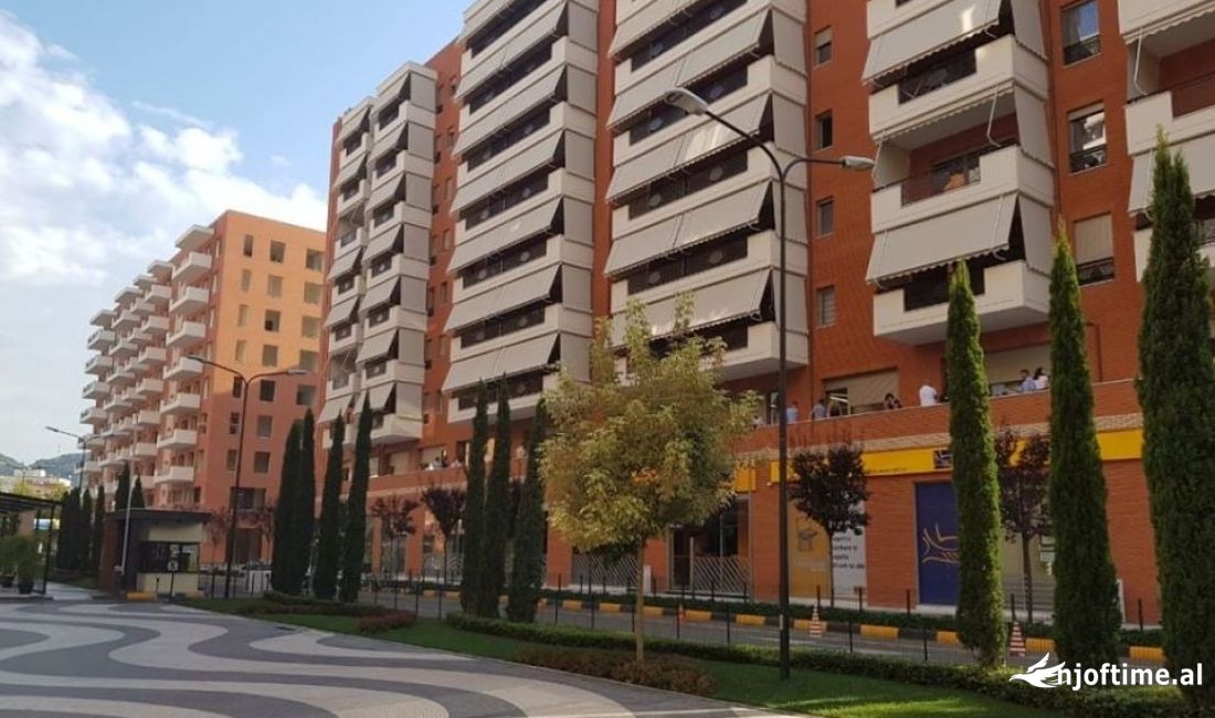 Shitet, Ambient Biznesi, Kompleksi Delijorgji, Tirane