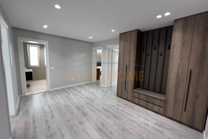 Qera, Apartament 2+1+2+Post Parkimi, Ambasada Turke, Tiranë