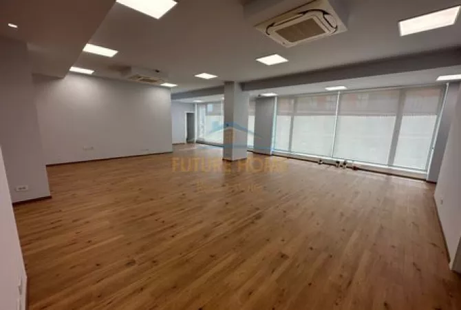 Business Property for Rent 3+1 in Tirana - 7,500 Euro