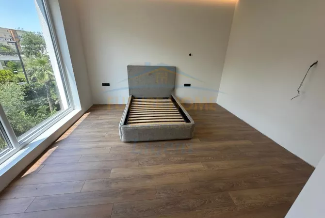 Luxury villas for rent in Tirana 4+1, Furnished