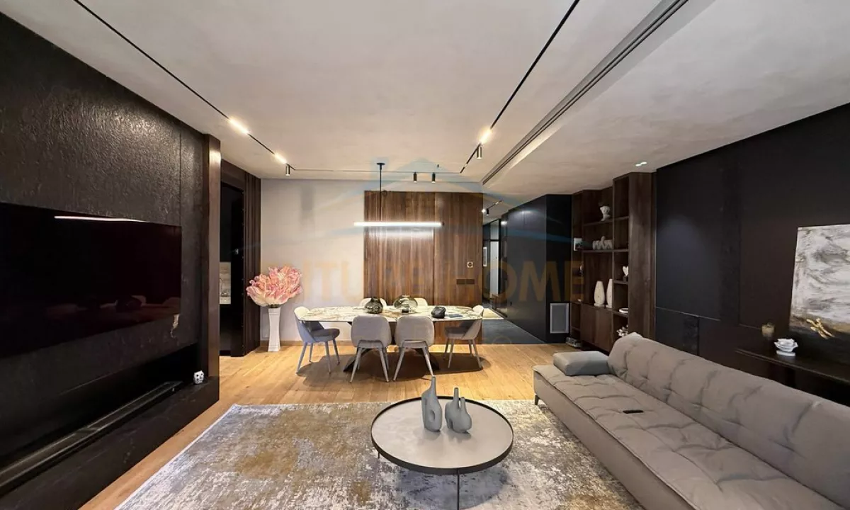 Shtepi ne shitje Apartament ne Tirane, 3+1, Mobilimi E mobiluar, Pagesa 700,000  Euro.