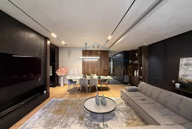 Shtepi ne shitje 3+1 ne Tirane - 700,000 Euro