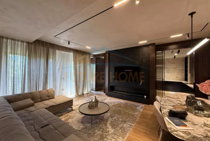 Shtepi ne shitje Apartament ne Tirane, 3+1, Mobilimi E mobiluar, Pagesa 700,000  Euro.