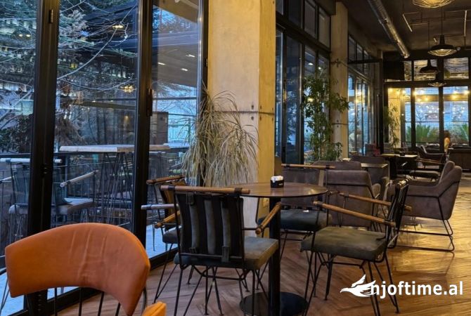 Business Property in Sale 2+1 in Tirana - 550,000 Euro