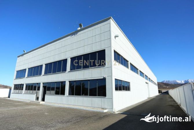 Business Property in Sale 6+1 in Tirana - 1,200,000 Euro