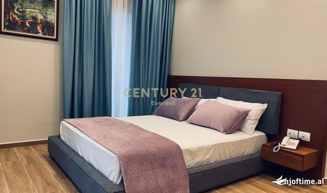 SHESIM HOTEL NE BREGDETIN E KSAMILIT 