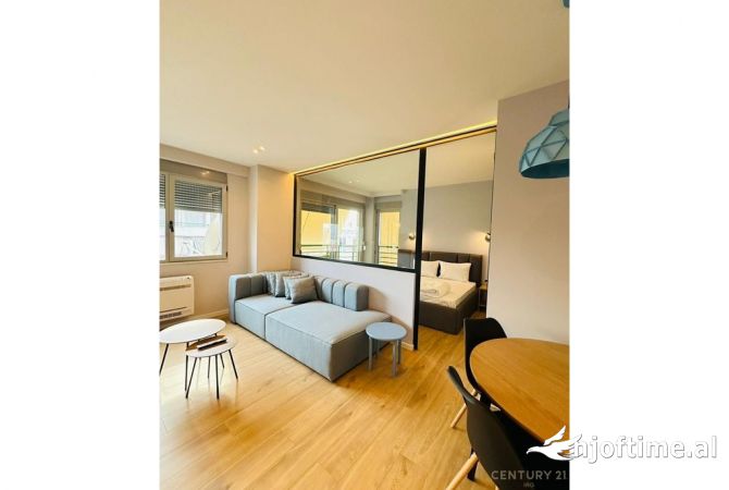  Jepet me qira apartament 2+1 tek kompleksi “Gold” në zonën e Selvisë, shumë pranë qendrës së Tiranë