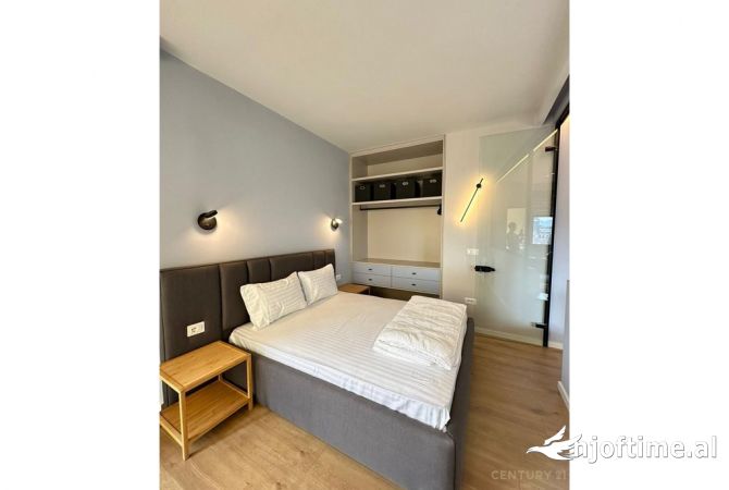 Shtepi me qera Apartament ne Tirane, 2+1, Mobilimi E mobiluar, Pagesa 750  Euro.