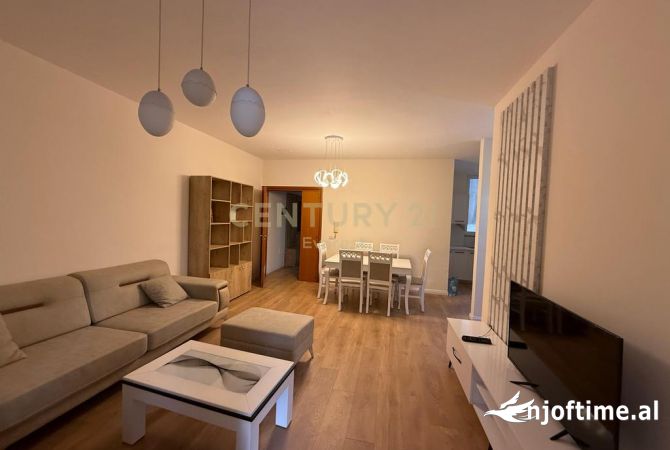 Apartament 2+1 me Qira - Rruga e Kavajes