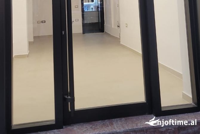 Ambient biznesi ne shitje 1+1 ne Tirane - 190,000 Euro