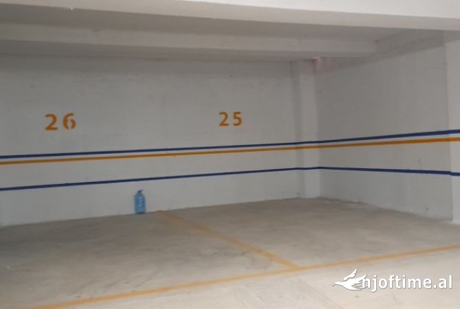 Business Property in Sale 4+1 in Tirana - 26,000 Euro