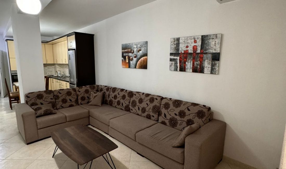 Shtepi me qera Apartament ne Tirane, 1+1, Mobilimi E mobiluar, Pagesa 350  Euro.