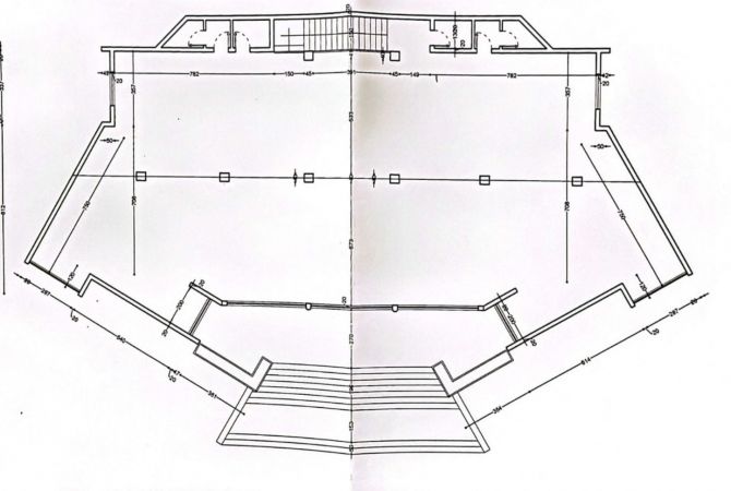 Business Property in Sale 3+1 in Tirana - 1,700,000 Euro