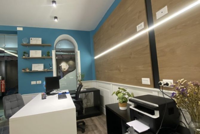 Jepet apartament per zyra me qira tek Brryli.
