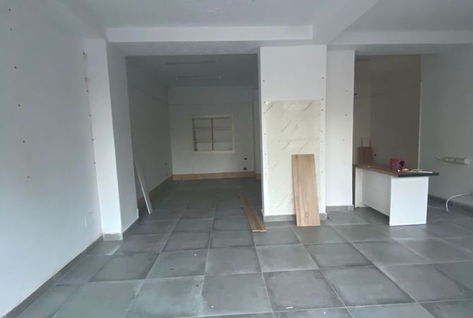 Business Property for Rent 1+1 in Tirana - 700 Euro