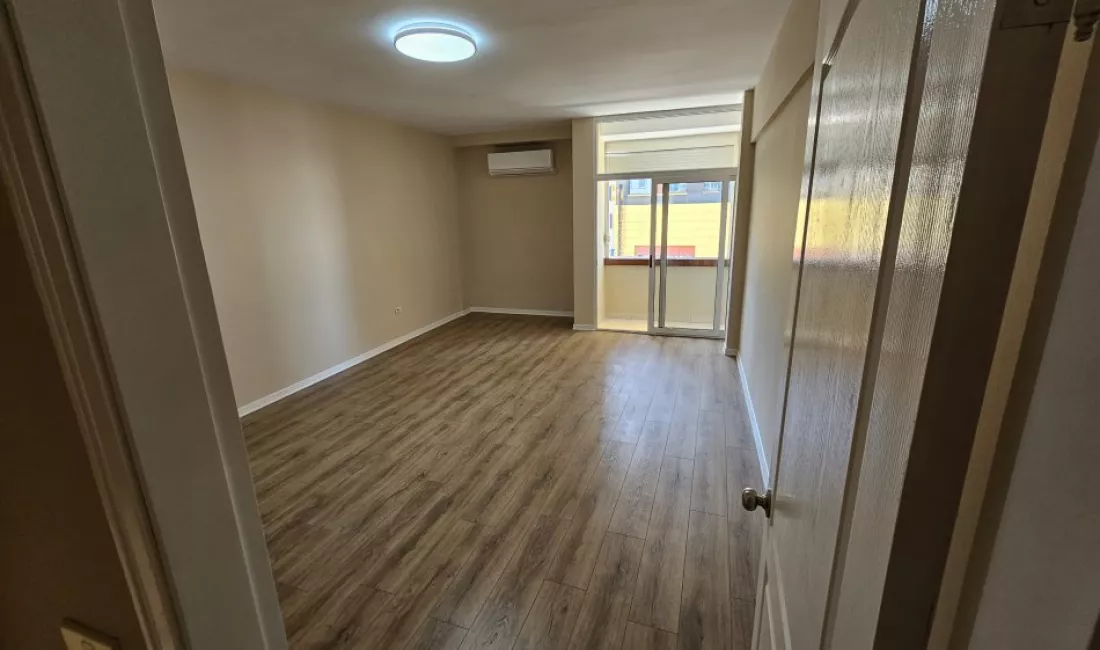 Jepet me qira ambient biznesi, Qender.