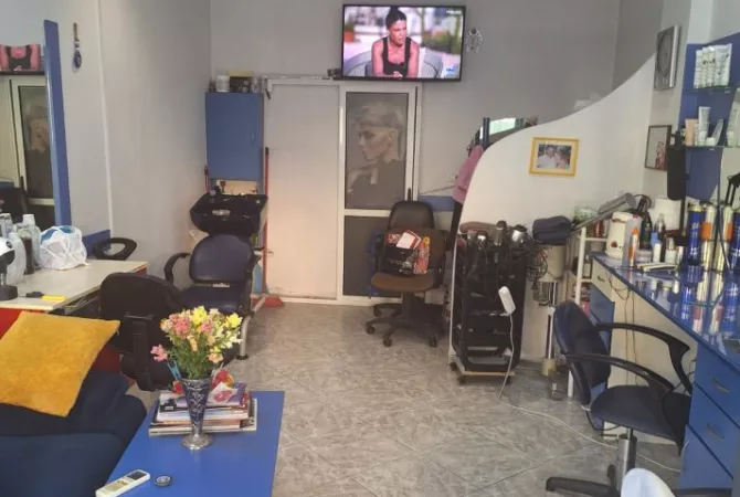 Business Property for Rent 1+1 in Tirana - 550 Euro