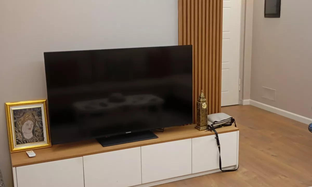 Shtepi ne shitje Apartament ne Tirane, 2+1, Mobilimi E mobiluar, Pagesa 288,000  Euro.