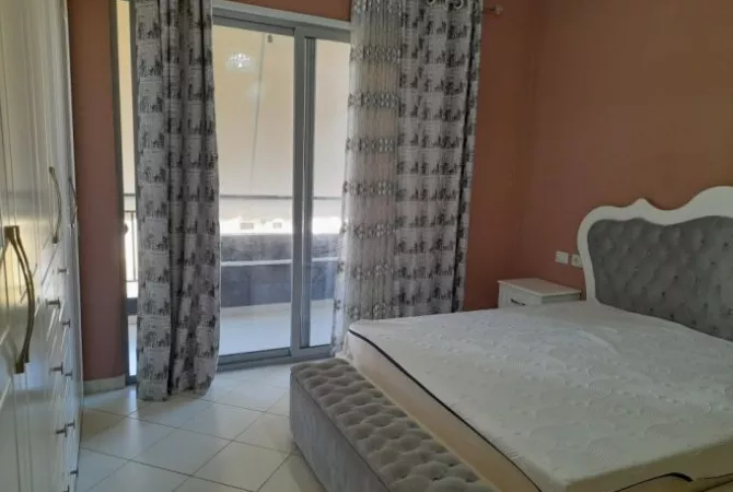 Jepet apartament 2+1+2 me qira tek Fresku , Rruga Muhamed Deliu, perballe Pasticeri Melisa .
