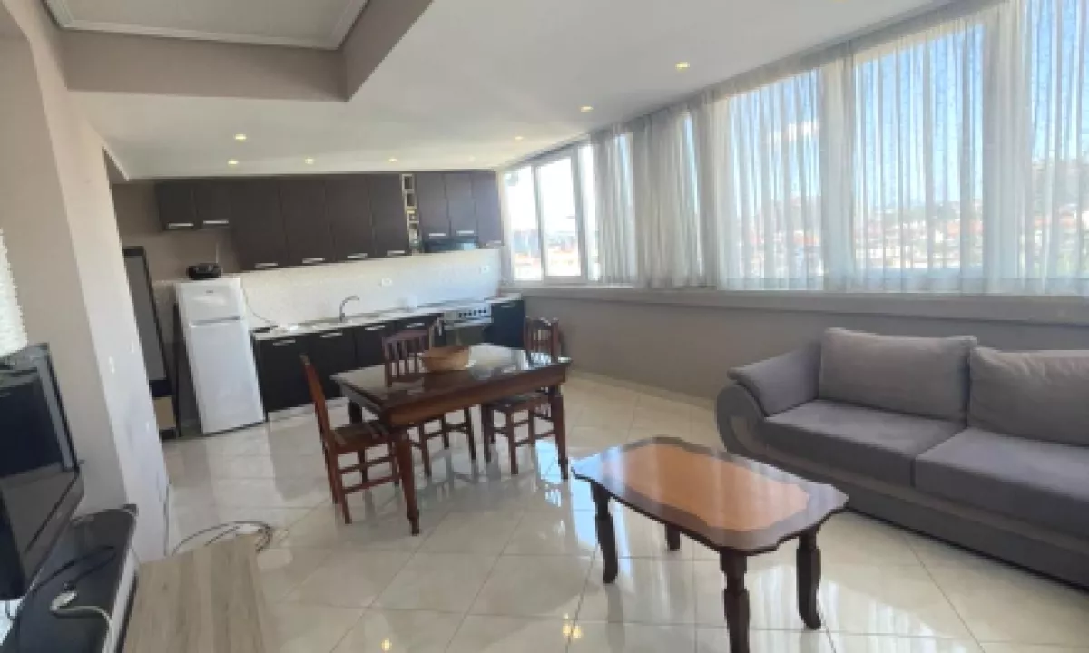 Shtepi ne shitje Apartament ne Tirane, 2+1, Mobilimi E mobiluar, Pagesa 189,000  Euro.