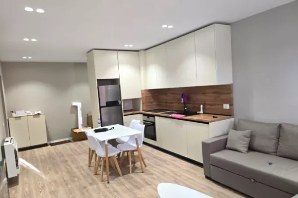 Shtepi me qera 2+1 ne Tirane - 500 Euro