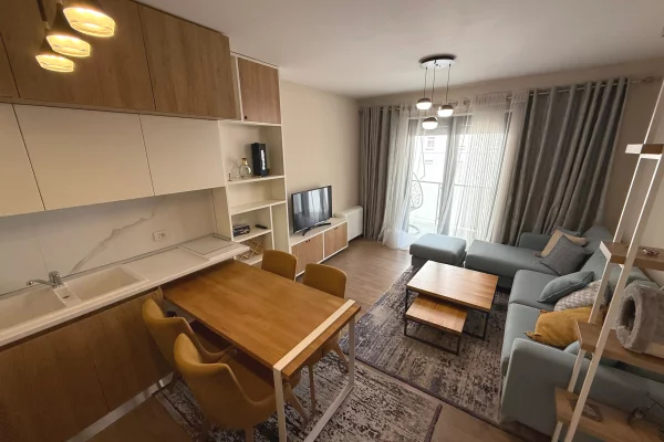 Shtepi ne shitje 2+1 ne Tirane - 200,000 Euro