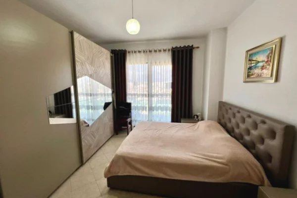 Shtepi ne shitje 2+1 ne Tirane - 142,000 Euro