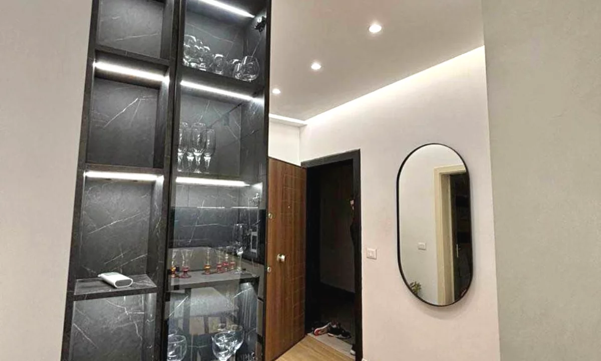 Shtepi me qera Apartament ne Tirane, 2+1, Mobilimi E mobiluar, Pagesa 750  Euro.