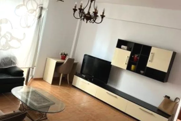 Shtepi me qera 1+1 ne Tirane - 500 Euro