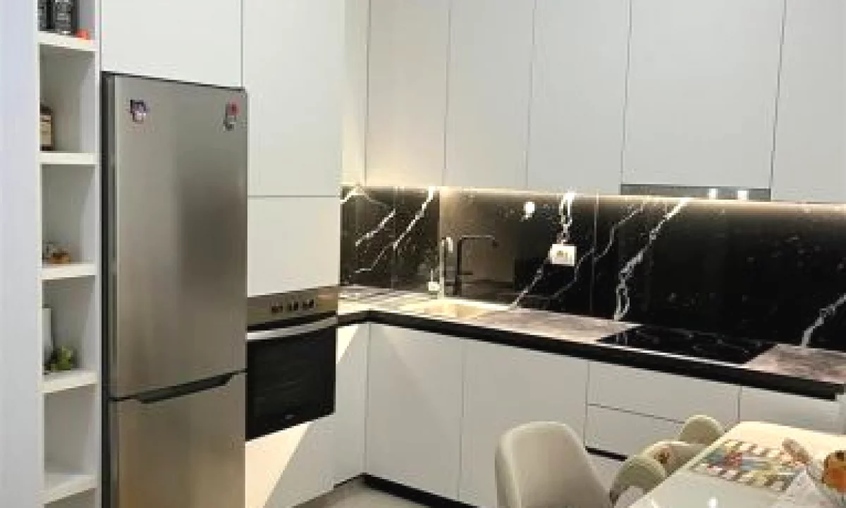 Shtepi me qera Apartament ne Tirane, 1+1, Mobilimi E mobiluar, Pagesa 450  Euro.