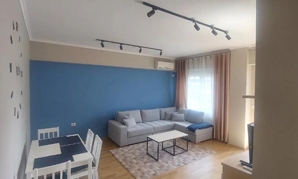 Shtepi me qera Apartament ne Tirane, 1+1, Mobilimi E mobiluar, Pagesa 600  Euro.