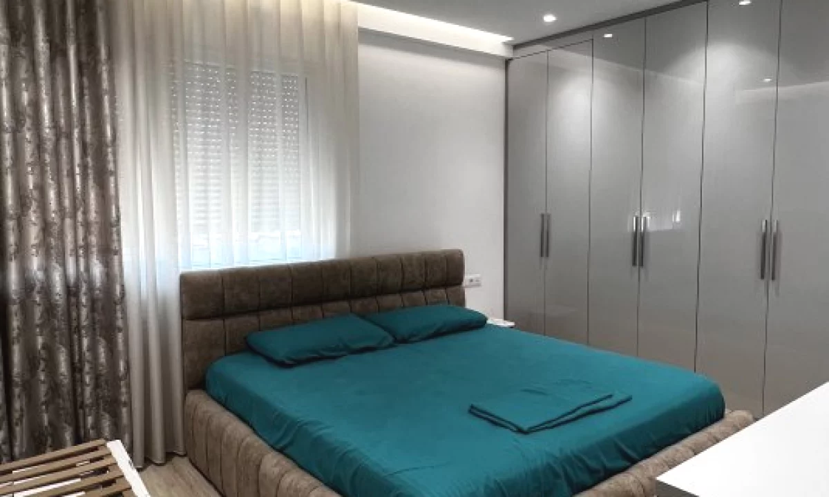 Shtepi me qera Apartament ne Tirane, 1+1, Mobilimi E mobiluar, Pagesa 500  Euro.