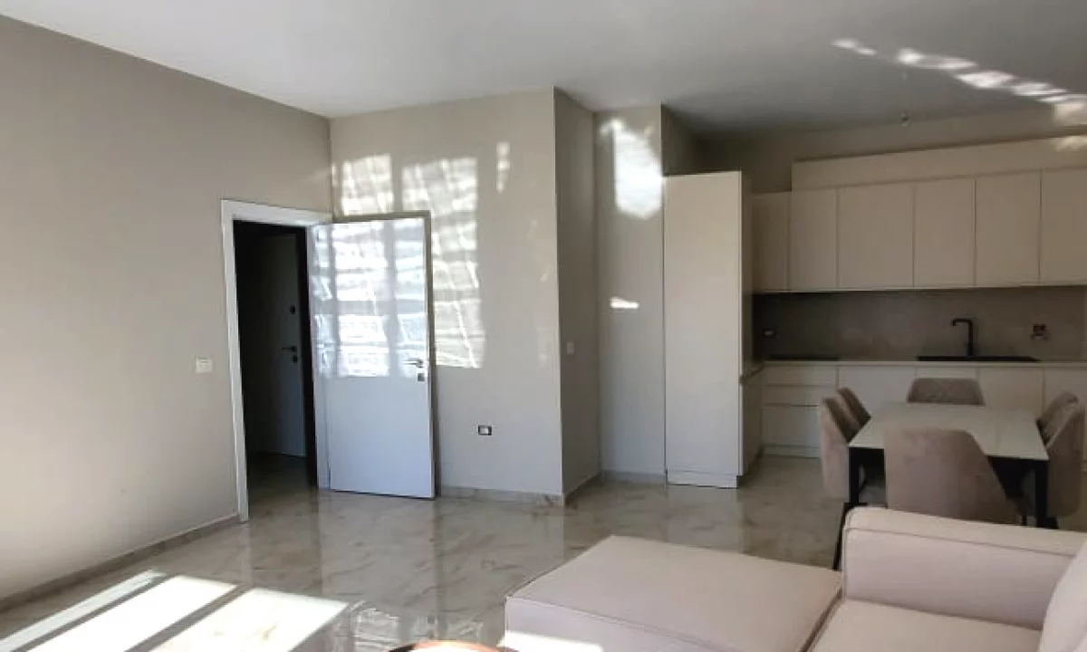 Apartment for rent in Tirana 3+1, Furnished