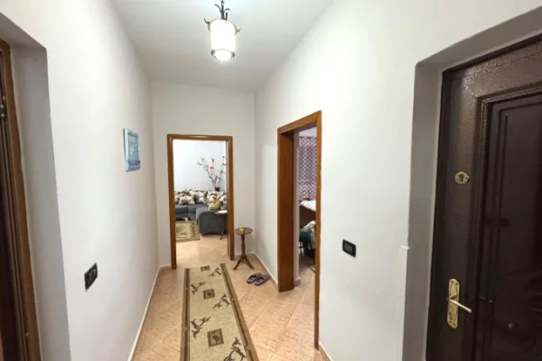 House for Rent 2+1 in Tirana - 520 Euro