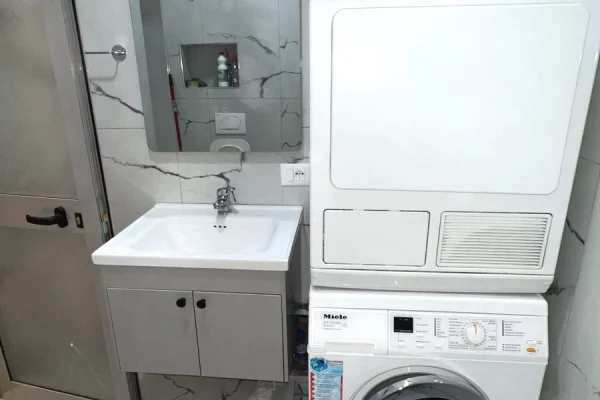 House for Rent Garsoniere in Tirana - 650 Euro