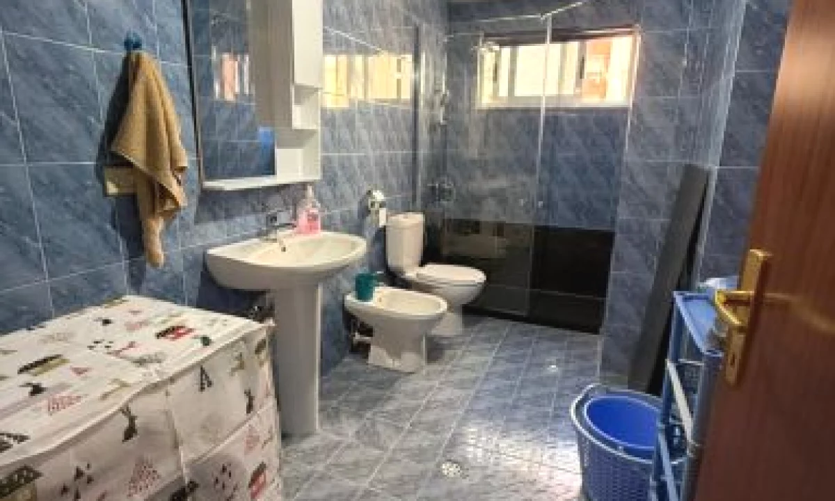 Appartamento in affitto a Tirana 1+1, Arredato