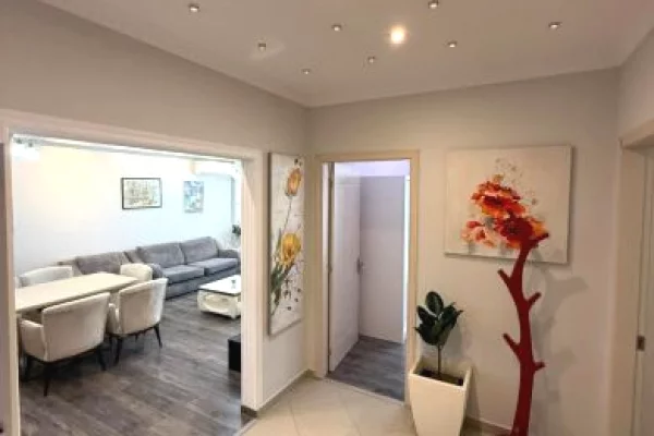 Shtepi ne shitje 2+1 ne Tirane - 258,000 Euro