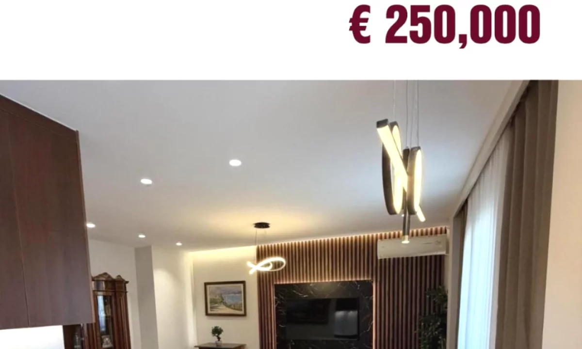 Shtepi ne shitje Apartament ne Tirane, 2+1, Mobilimi E mobiluar, Pagesa 250,000  Euro.