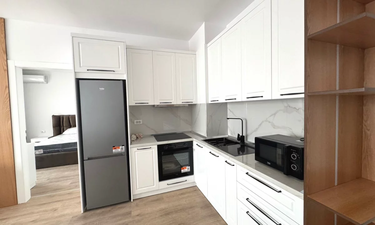 Shtepi me qera Apartament ne Tirane, 2+1, Mobilimi E mobiluar, Pagesa 550  Euro.