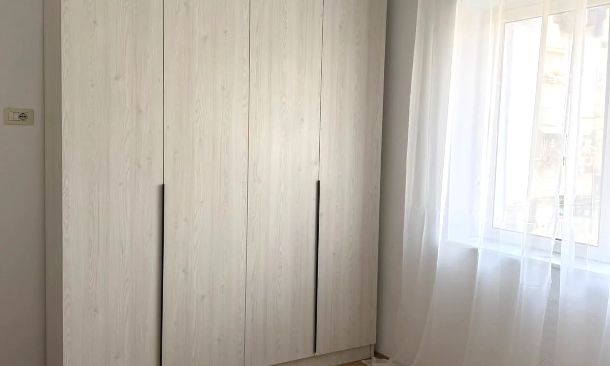 Shtepi me qera Apartament ne Tirane, 1+1, Mobilimi E mobiluar, Pagesa 500  Euro.