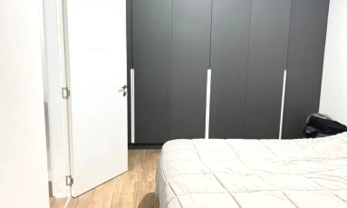Shtepi ne shitje Apartament ne Tirane, 1+1, Mobilimi E mobiluar, Pagesa 113,300  Euro.