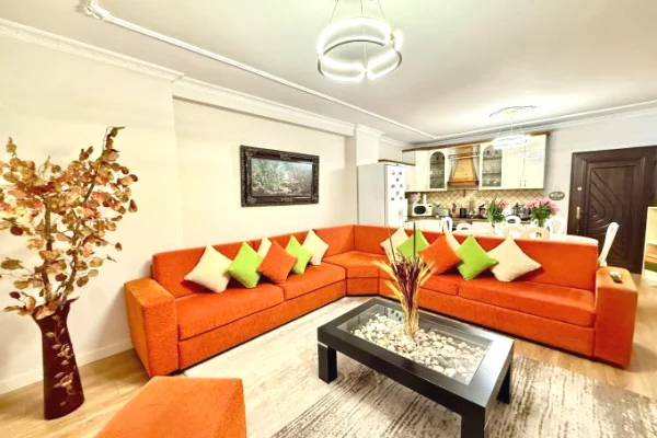Ambient biznesi me qera 3+1 ne Tirane - 1,500 Euro