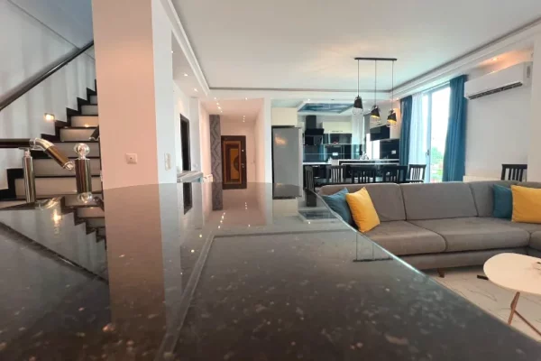 Duplex(shtepi me 2 kate) 3+1 me qera ne Tirane zona Rruga e Durresit/Zogu i zi