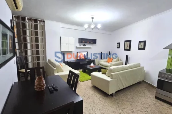 Shtepi me qera 2+1 ne Tirane - 620 Euro